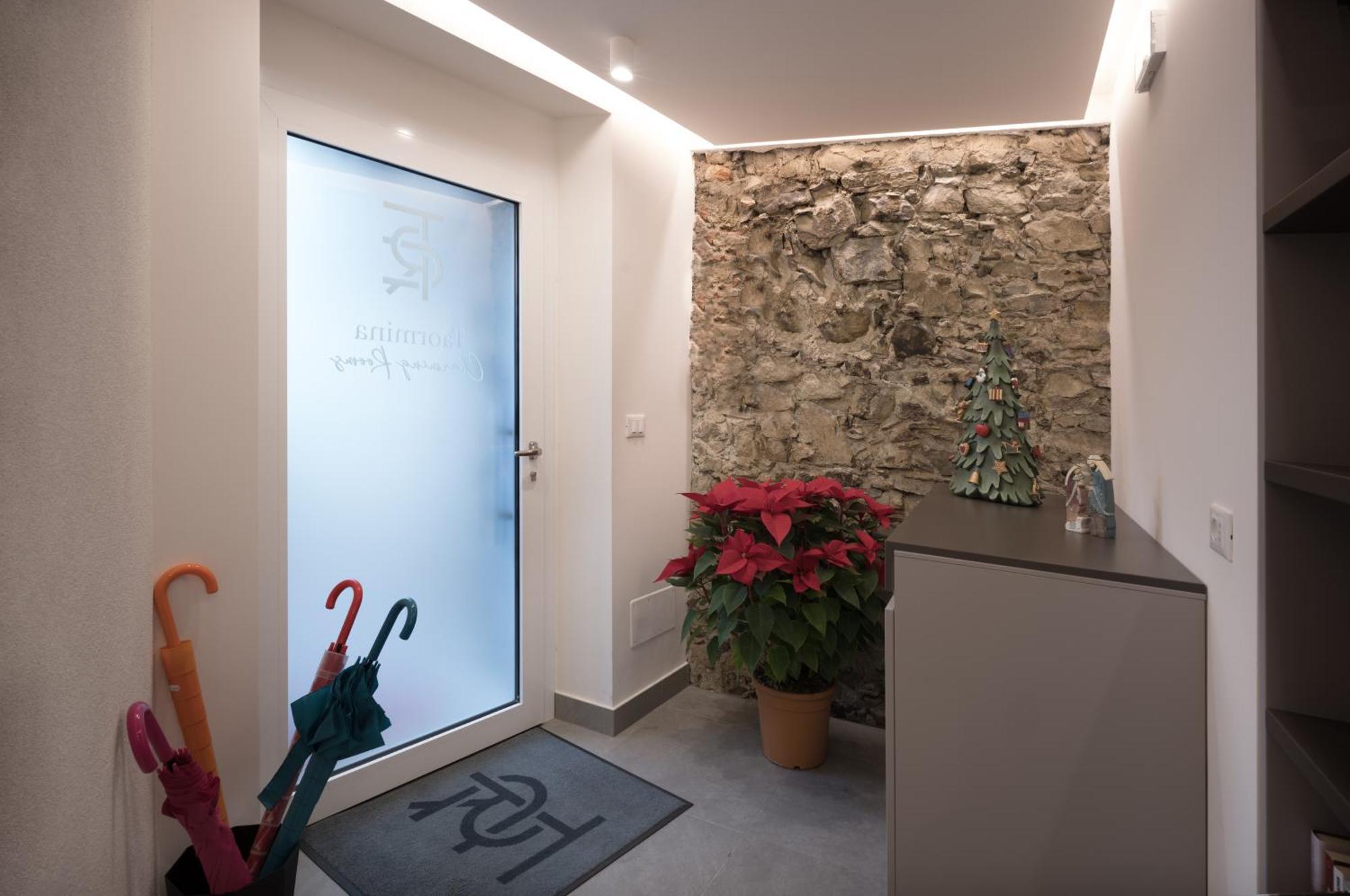 Taormina Charming Rooms Екстериор снимка
