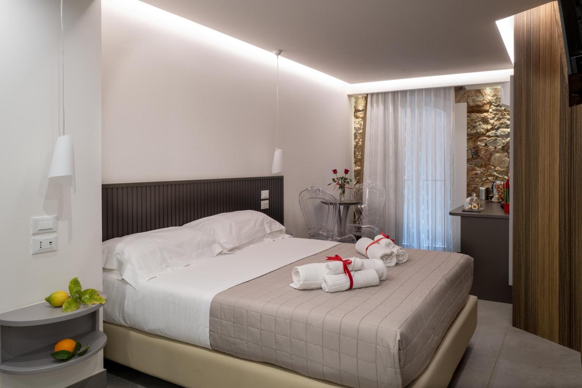 Taormina Charming Rooms Екстериор снимка